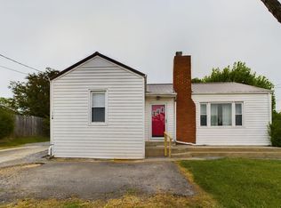 10 W Azalea St, Mosheim, TN 37818