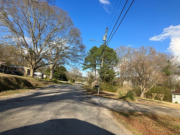 5th image of 215 Tidwell Hollow Rd