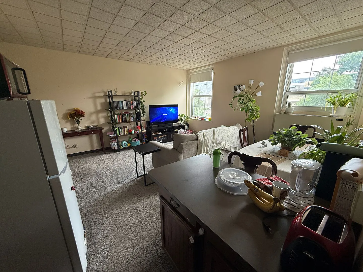Cass Street Apartments — Photo 3