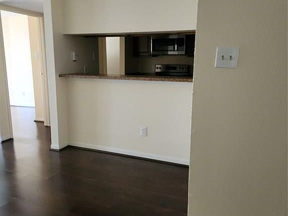 4th image of 2818 S Bartell Dr APT 4