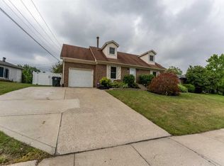 3800 Belleau Wood Dr, Lexington, KY 40517