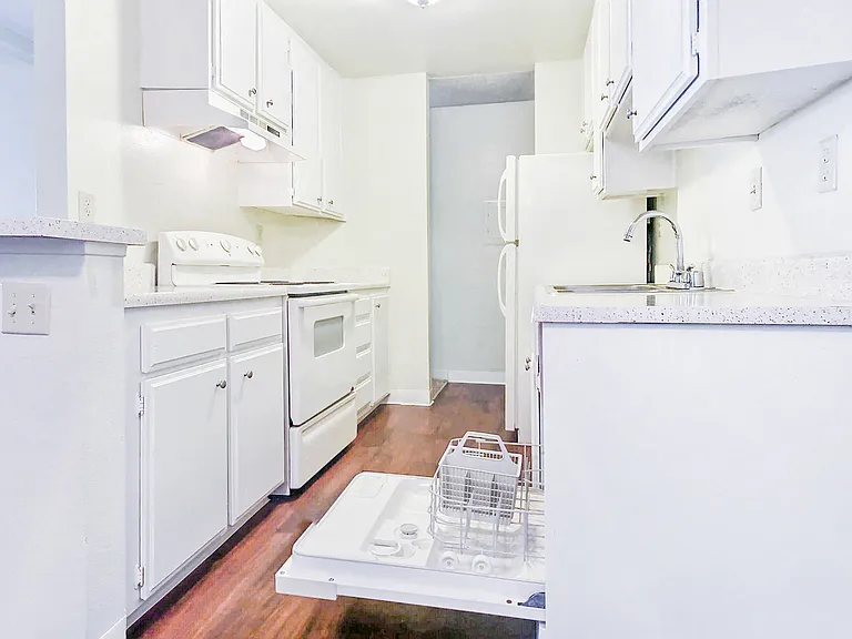 Village Park Apartments — Photo 6
