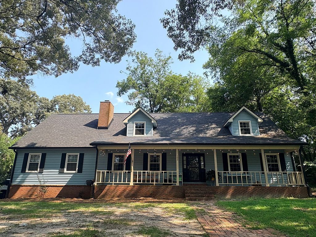 102 Alpine Ct - Property Image
