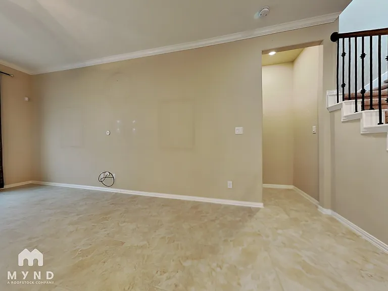 2925 Fox Ledge Ct — Photo 5