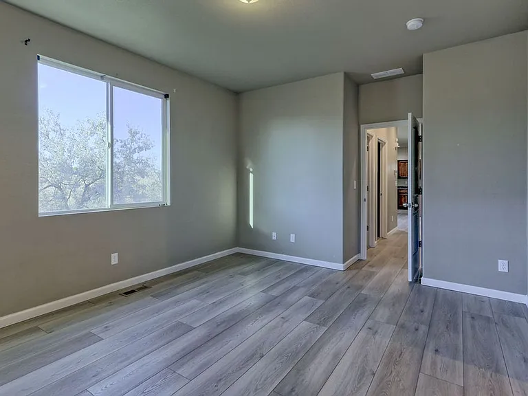 440 Cholla Dr — Photo 16