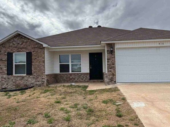 410 Harper Dr, Brookland, AR 72417