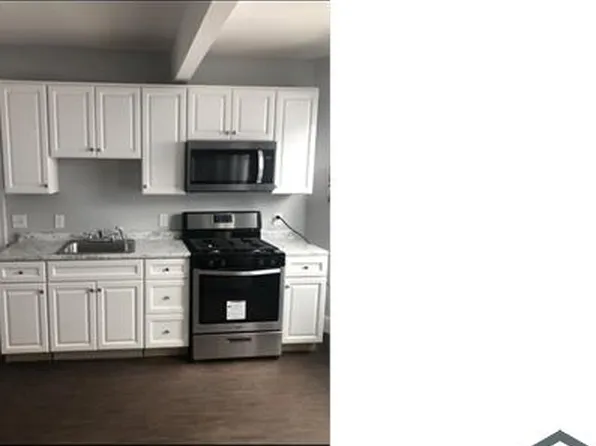 315 Nichols St, Bridgeport, CT 06608