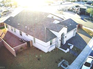 412 W Dalton Crest Rd, Henderson, NV 89015