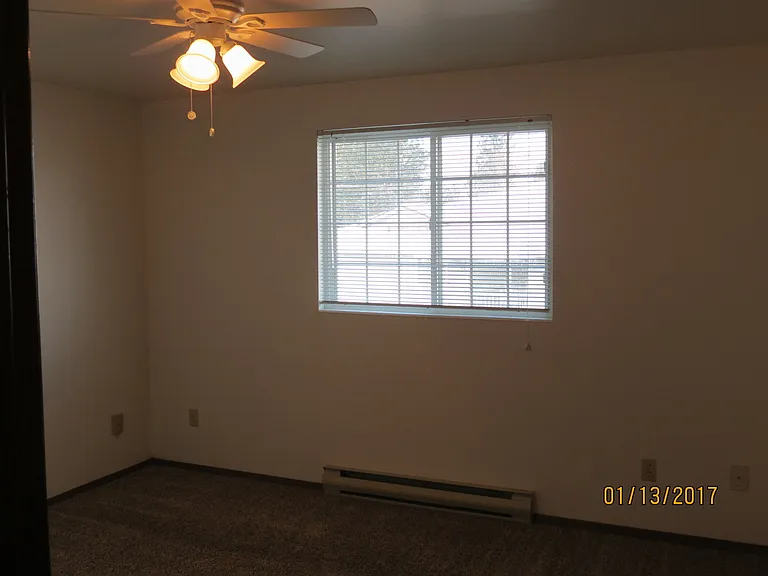 Hart Terrace Apartments — Photo 29