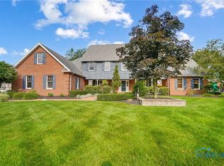 1121 Fox Run Rd, Findlay, OH 45840