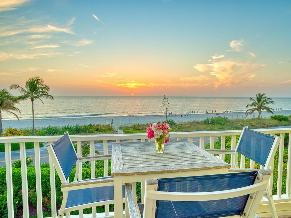 1st image of 15553 Captiva Dr #B
