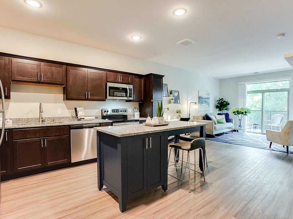1 Bedroom - Captain Floor Plan