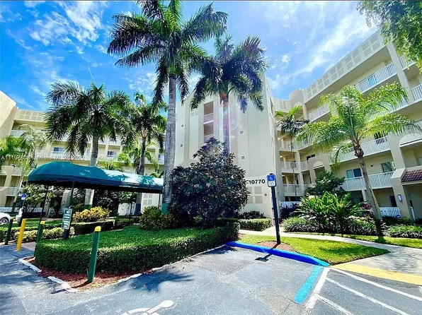 10770 NW 66th St APT 513, Doral, FL 33178