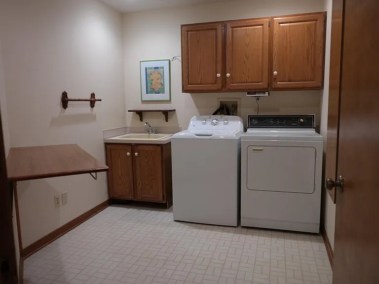 525 Spring Lane Dr — Photo 27