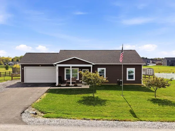 134 Peoney Ln, Bunker Hill, WV 25413