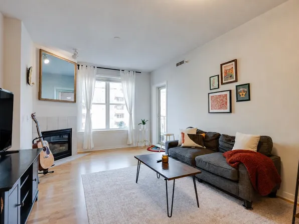 360 W Washington Ave Unit 712, Madison, WI 53703