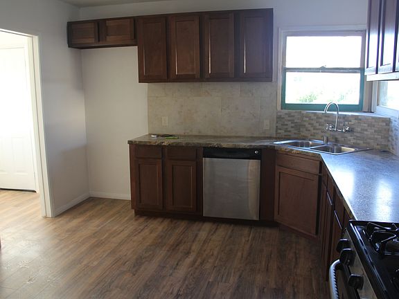 New Kitchen and Appliances