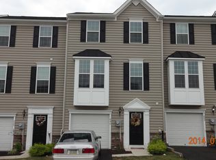 806 Susan Cir, North Wales, PA 19454