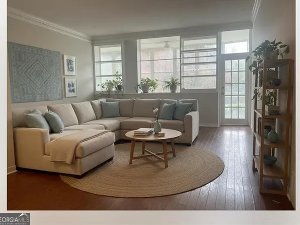 3060 Pharr Court North NW #Nw-123-123, Atlanta, GA 30305