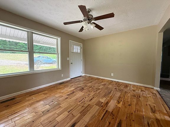 5th image of 2360 Little Hardwicks Creek Rd