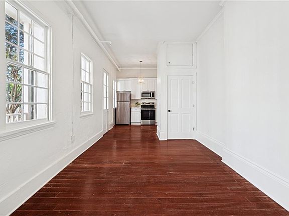 5th image of 524 Governor Nicholls St #202