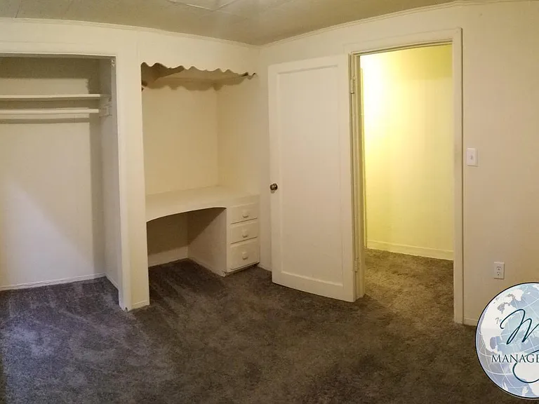 225 1/2 Carney St — Photo 4