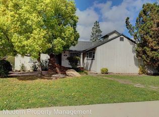 7401 Jellico Ave, Van Nuys, CA 91406