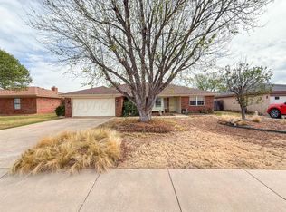 1524 N Zimmers St, Pampa, TX 79065