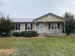 554 Needmore School Rd, Glasgow, KY 42141