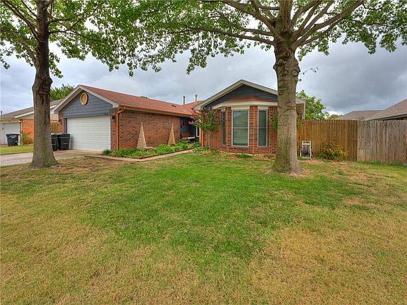 2nd image of 3704 Teresa Dr