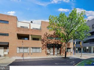 529 S 13th St #B, Philadelphia, PA 19147