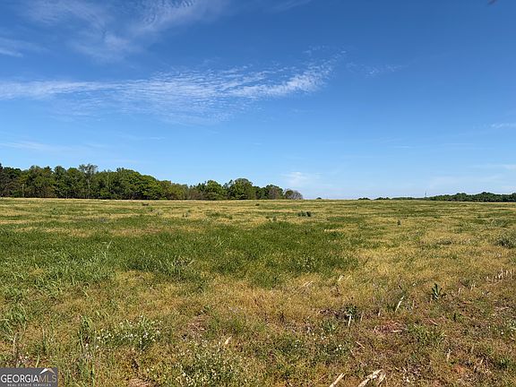 4th image of 2 Union Point Rd