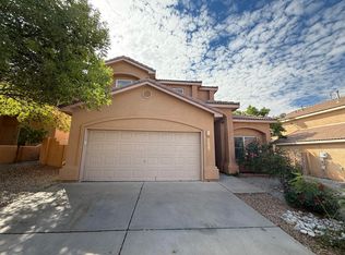 9228 Bluewood Ln NE, Albuquerque, NM 87122