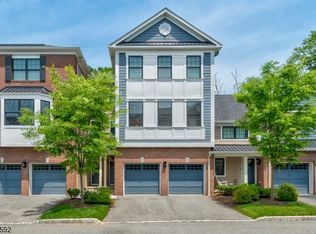 4 Hanover Rd #A-3, Florham Park, NJ 07932