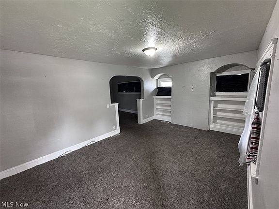 5th image of 11205 Continental Ave