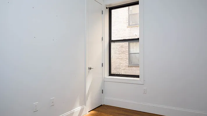 Rented by Nooklyn NYC LLC | media 15