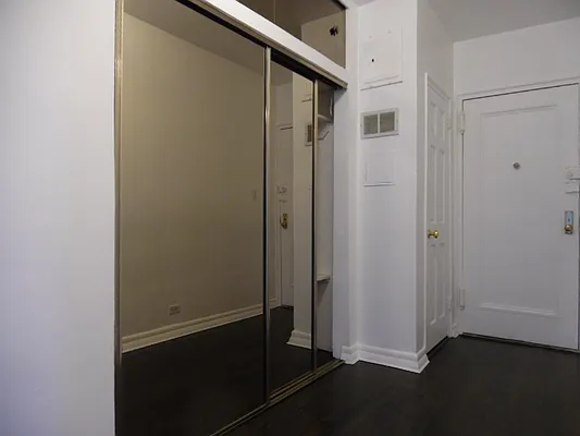 Rented by Keller Williams NYC | media 17