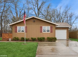 1111 Main Street Rd, Spring Grove, IL 60081