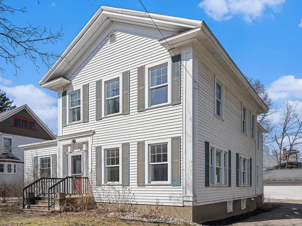 318 Cutler St, Allegan, MI 49010