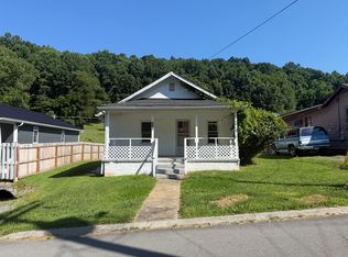 1110 Ledford St, Elizabethton, TN 37643