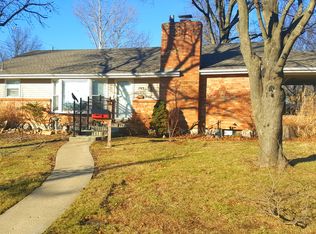 701 NW 10th St, Blue Springs, MO 64015