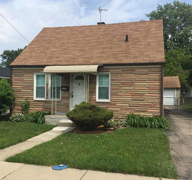 1st image of 26210 Clancy St
