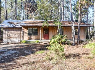 115 Hathcock Rd, Apalachicola, FL 32320