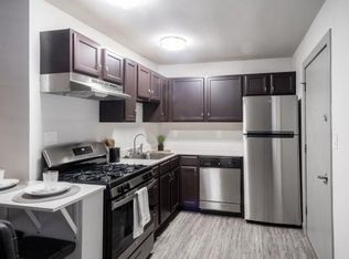 309 E Healey St #38G10EJTK, Champaign, IL 61820