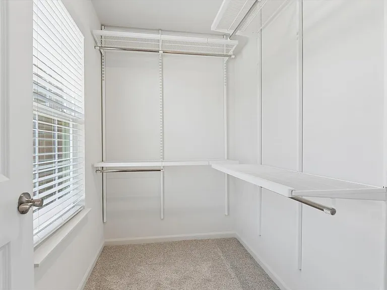 1673 Carlstedt Dr — Photo 13