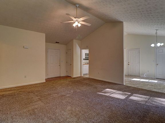5th image of 65 Meeler Dr