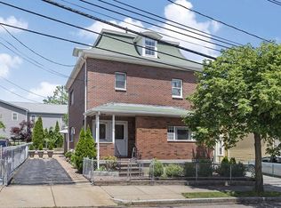 107 Pearl St, Newton, MA 02458