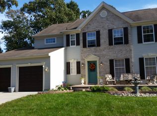 19 Clover Hill Cir, Egg Harbor Township, NJ 08234