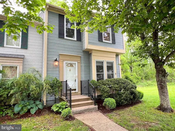 3827 Bonnybridge Pl, Ellicott City, MD 21043