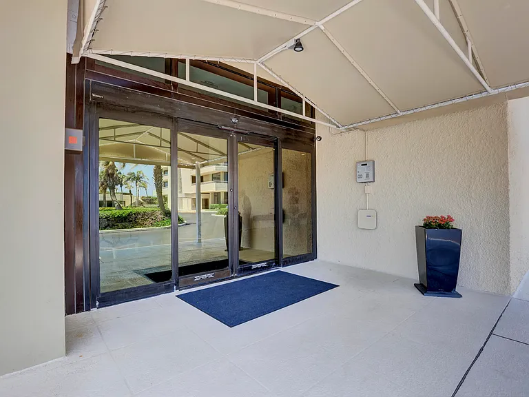 5550 N Ocean Dr #10D — Photo 21